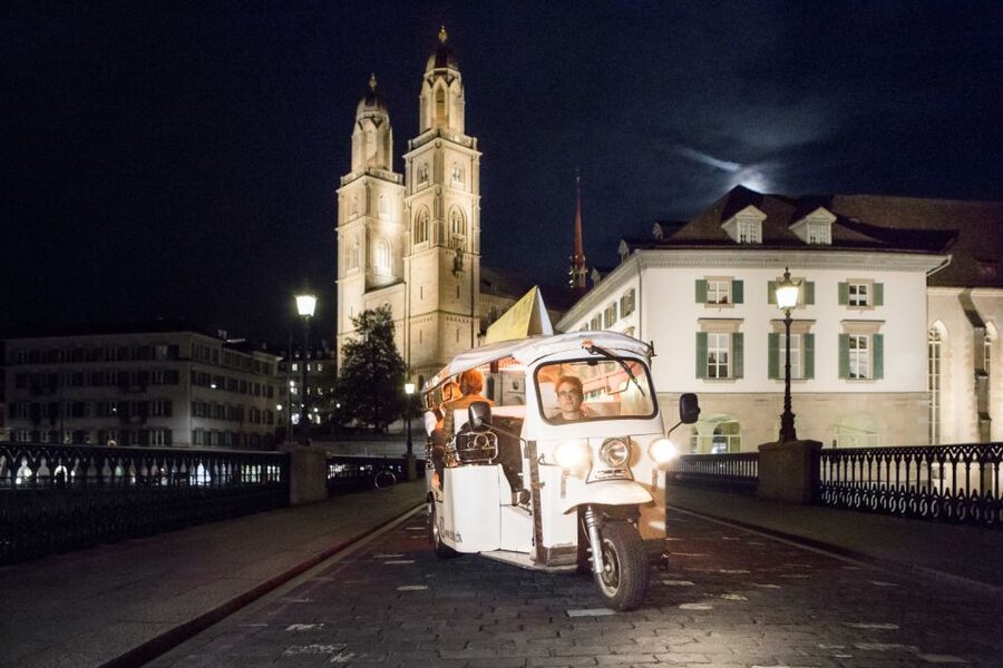 Zurich: Swiss Cheese Fondue & Wine e-Tuk-Tuk City Tour - Should you book this tour?
